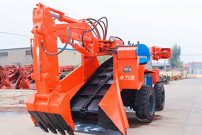 “冰冷冷的鐵哥們”，就是它給我的第一感覺